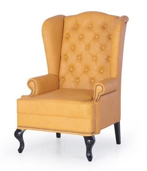 Жёлтое кресло с ушами
